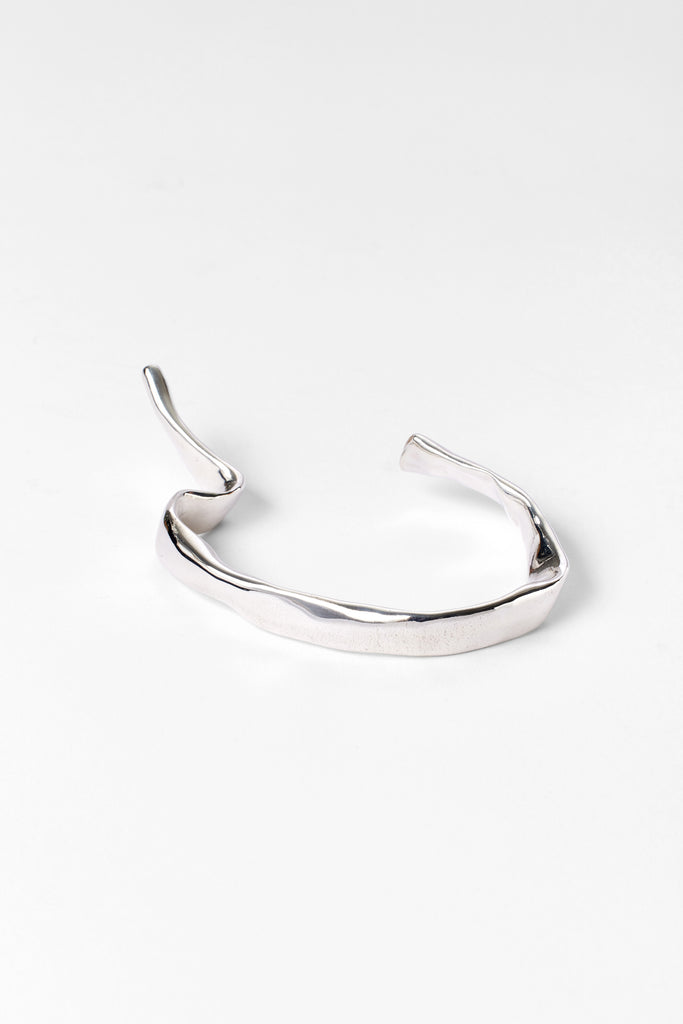 Silver Hammer-crafted Bangle