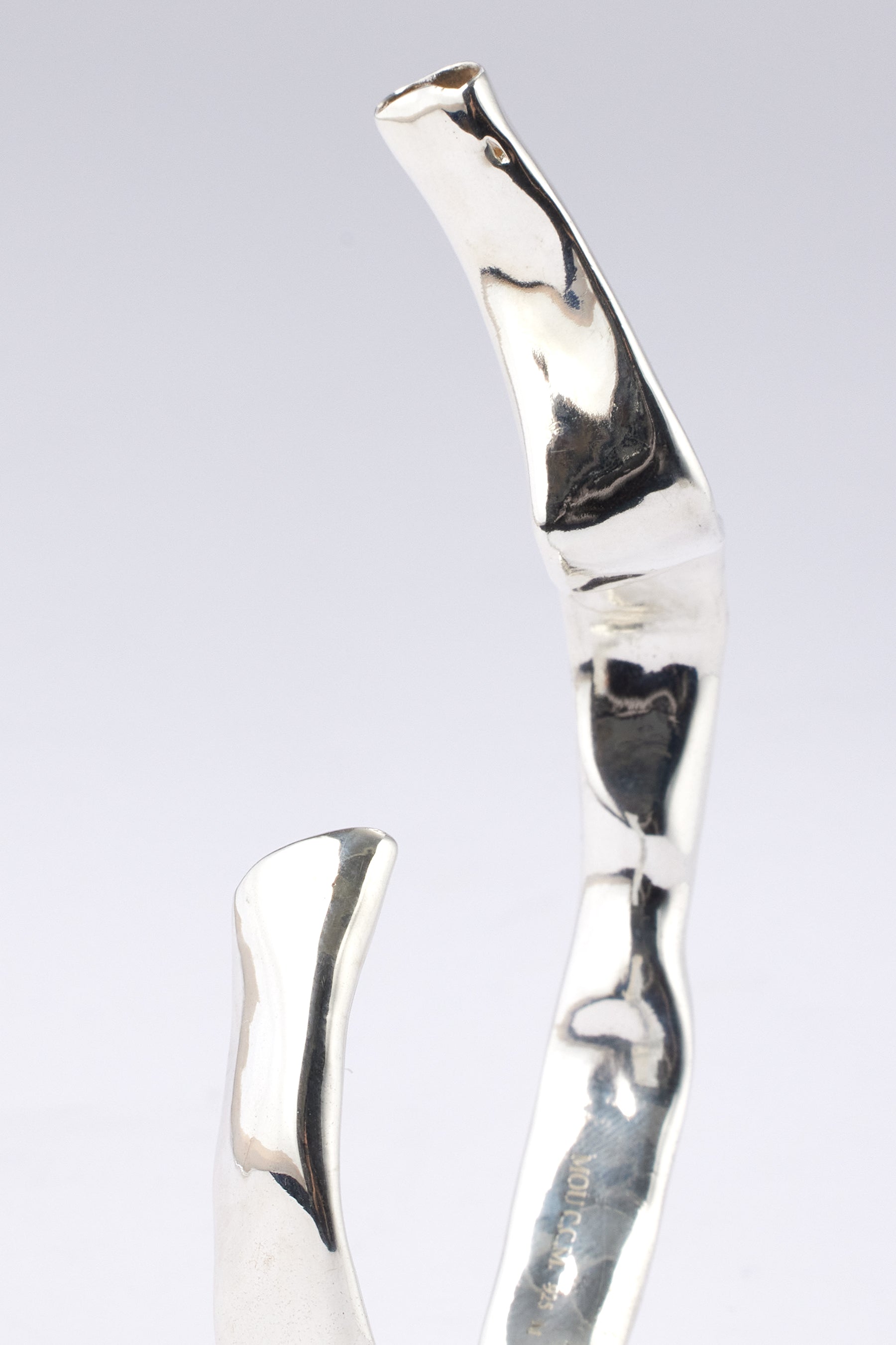 Silver Hammer-crafted Bangle