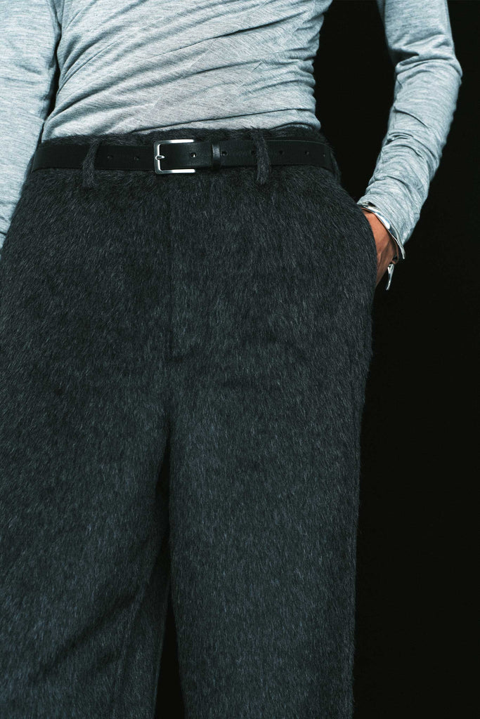 Black Extended Calf Leather Belt