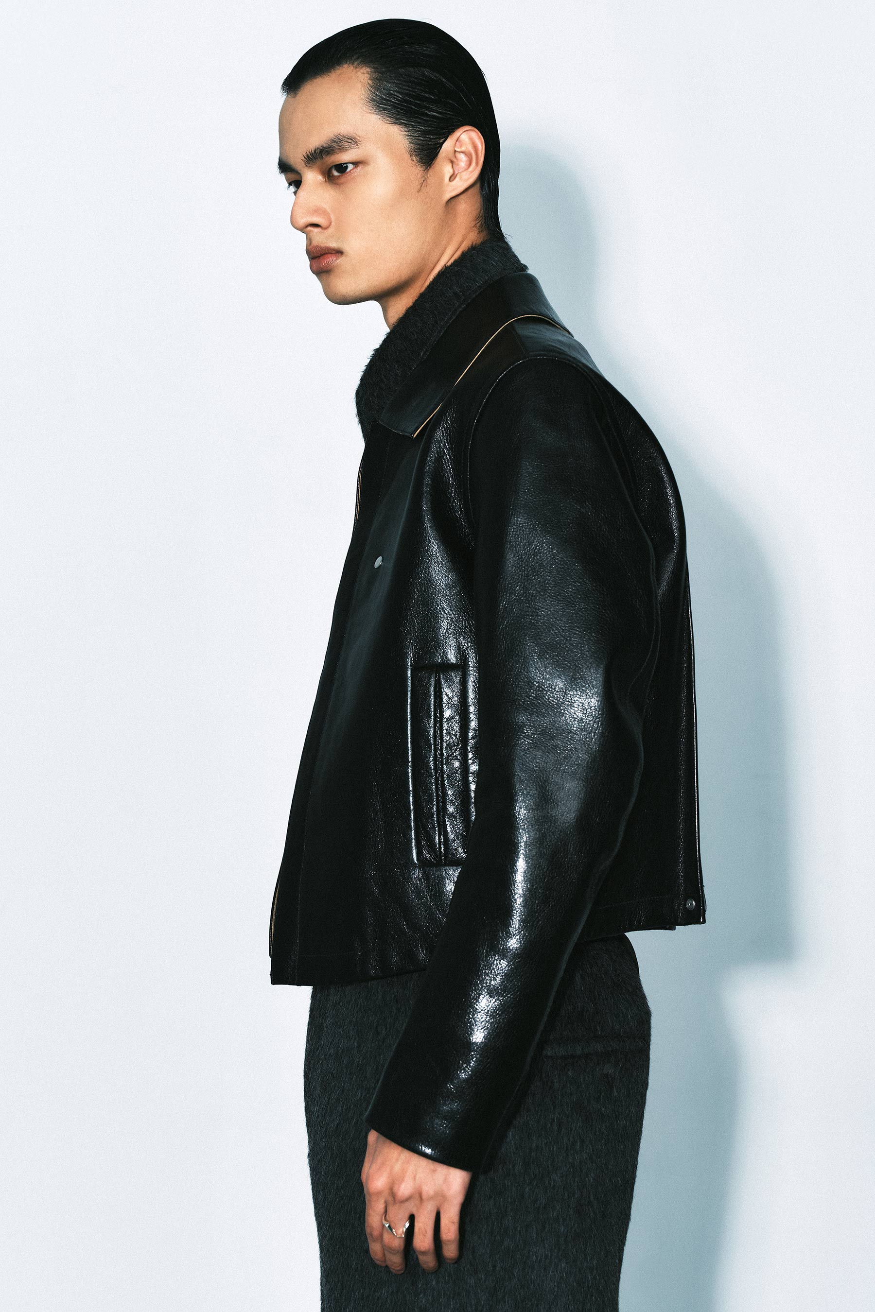 Black 2-way Pocket Goat Leather Jacket