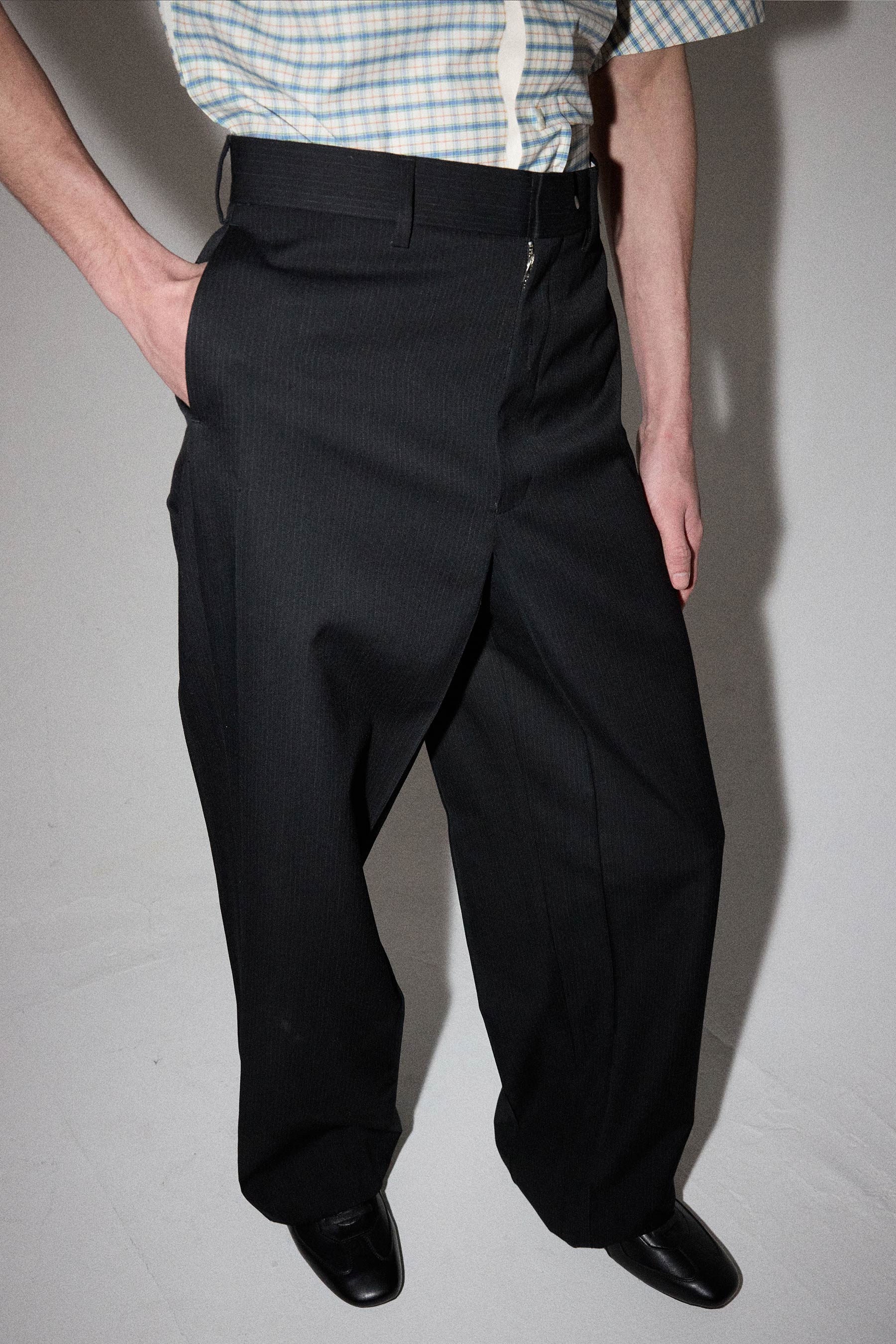 Black Cuboid Stripe Wool Wide Pants