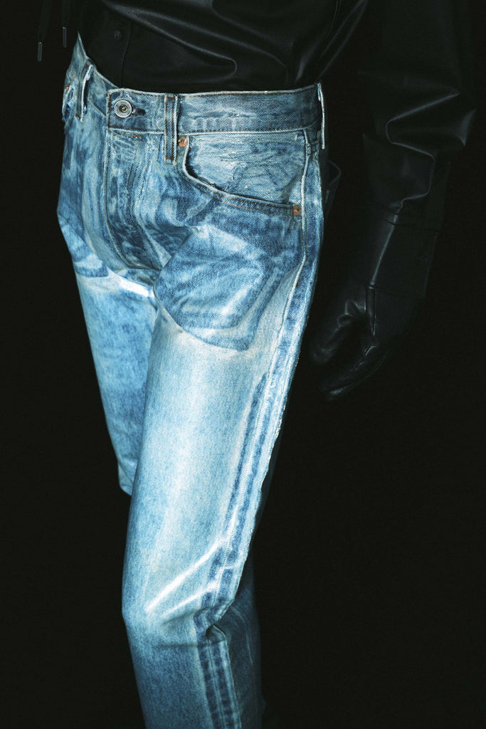 RE-edited Blue overcoating washed 501 Jeans