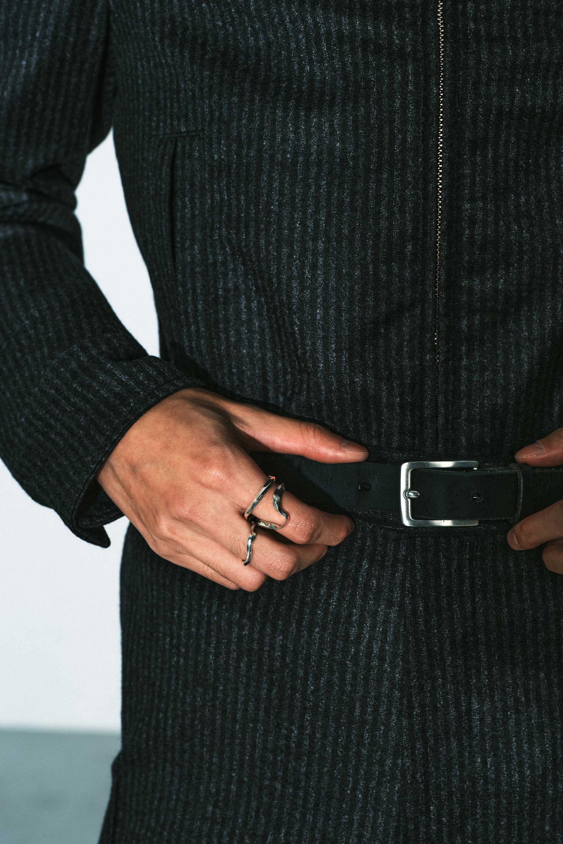 Sliver Hammer-crafted Square Tube Ring