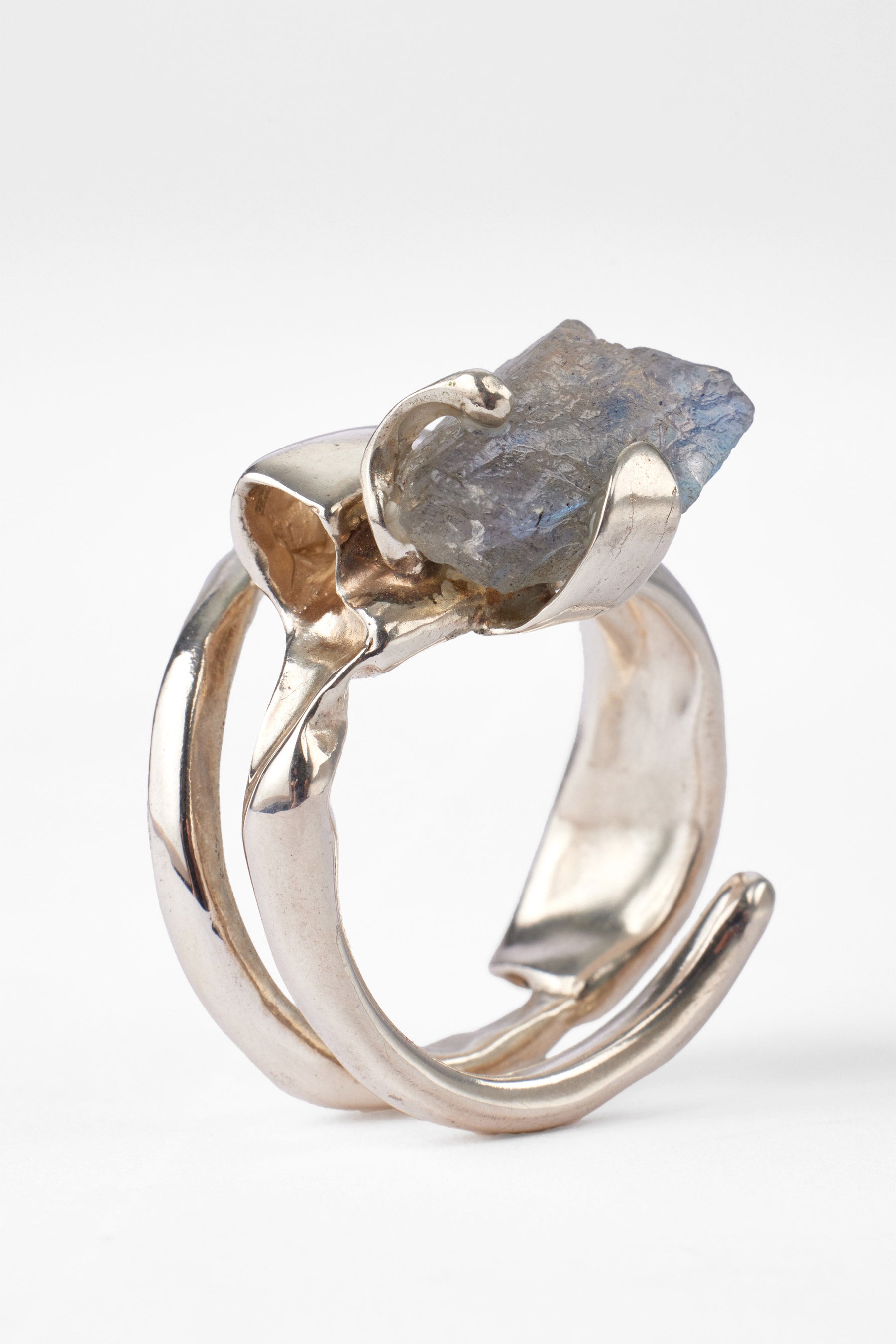 Spiral Silver Shirt Ring 001 with Blue Moon Stone