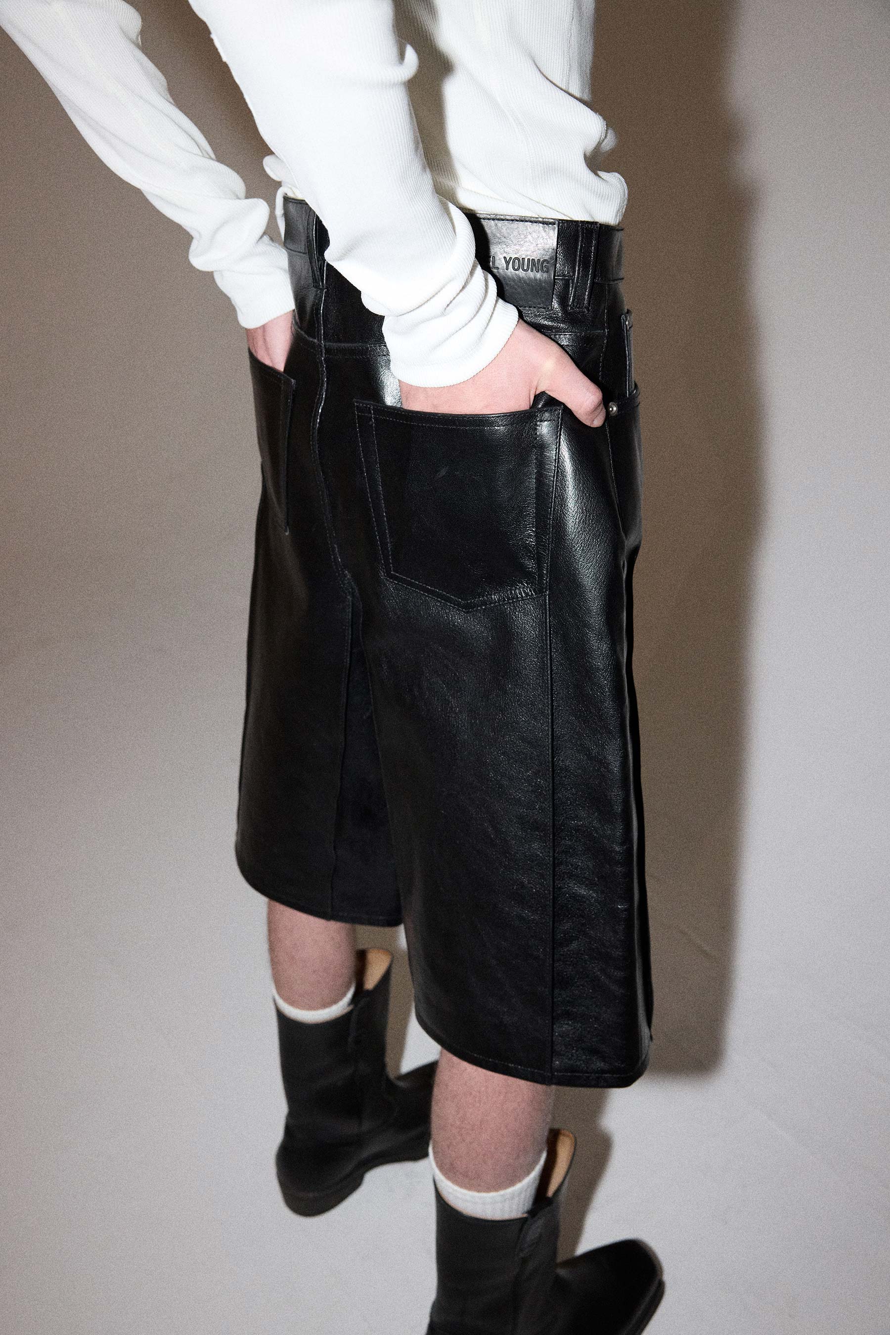 Black Cuboid Calf Leather Shorts