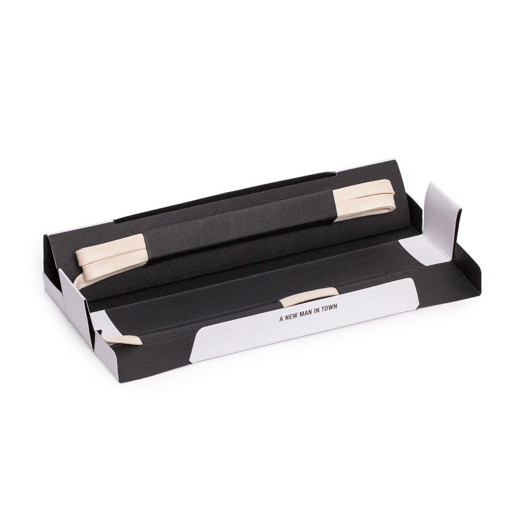 SL-810 <br/>Waxed Shoelaces in 810mm<br/>White Plain Flat Cord