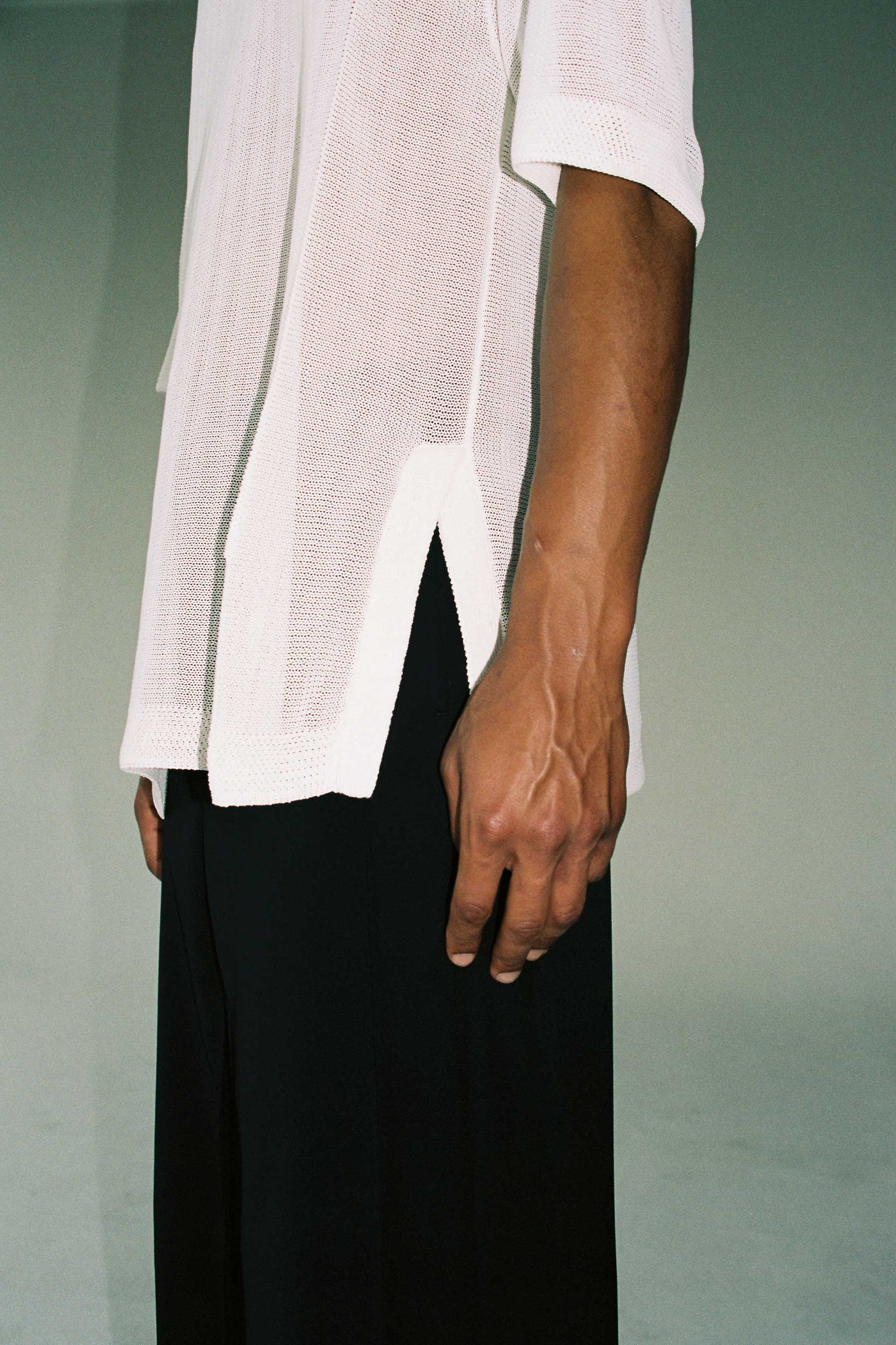White Cotton Nylon Cuboid Knitted T-shirt