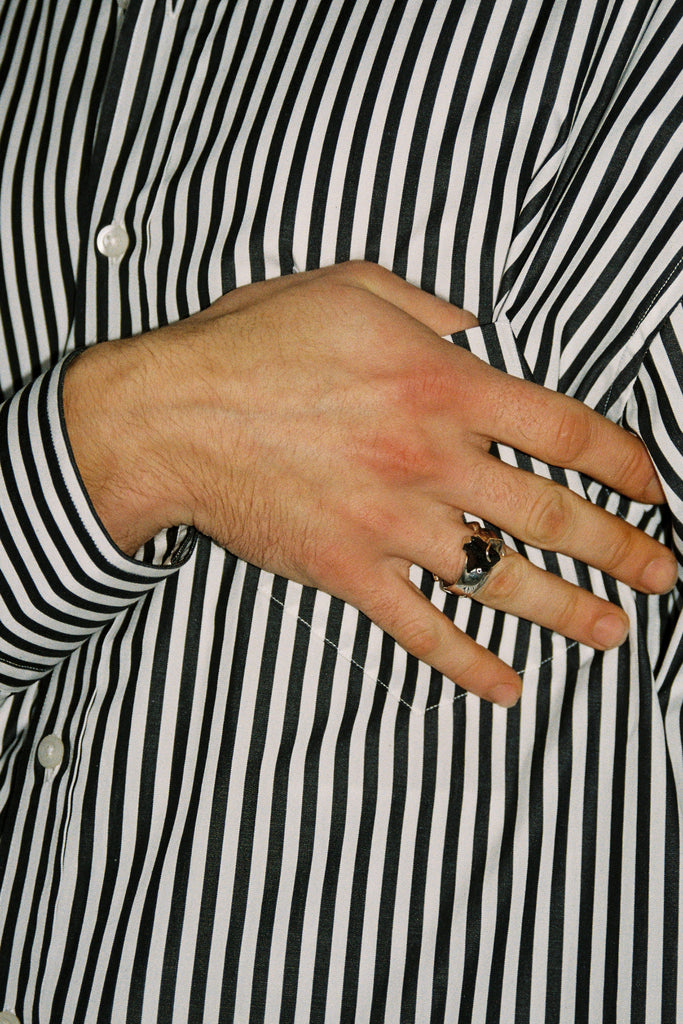 Spiral Silver Shirt Ring 001 with Black Ilvaite