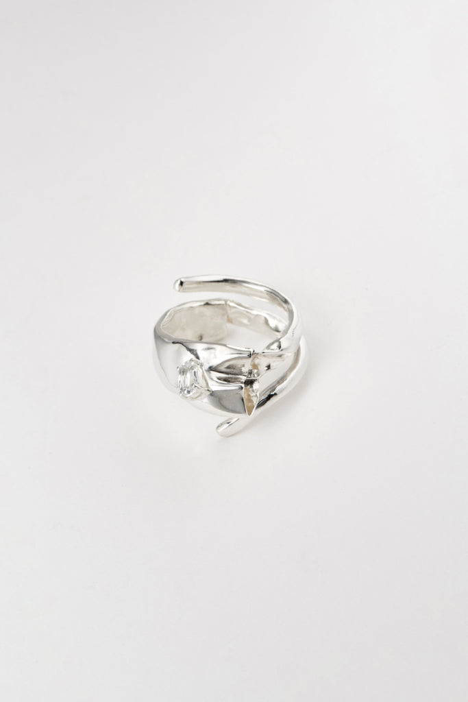 Spiral Silver Shirt Ring 001 with Topaz