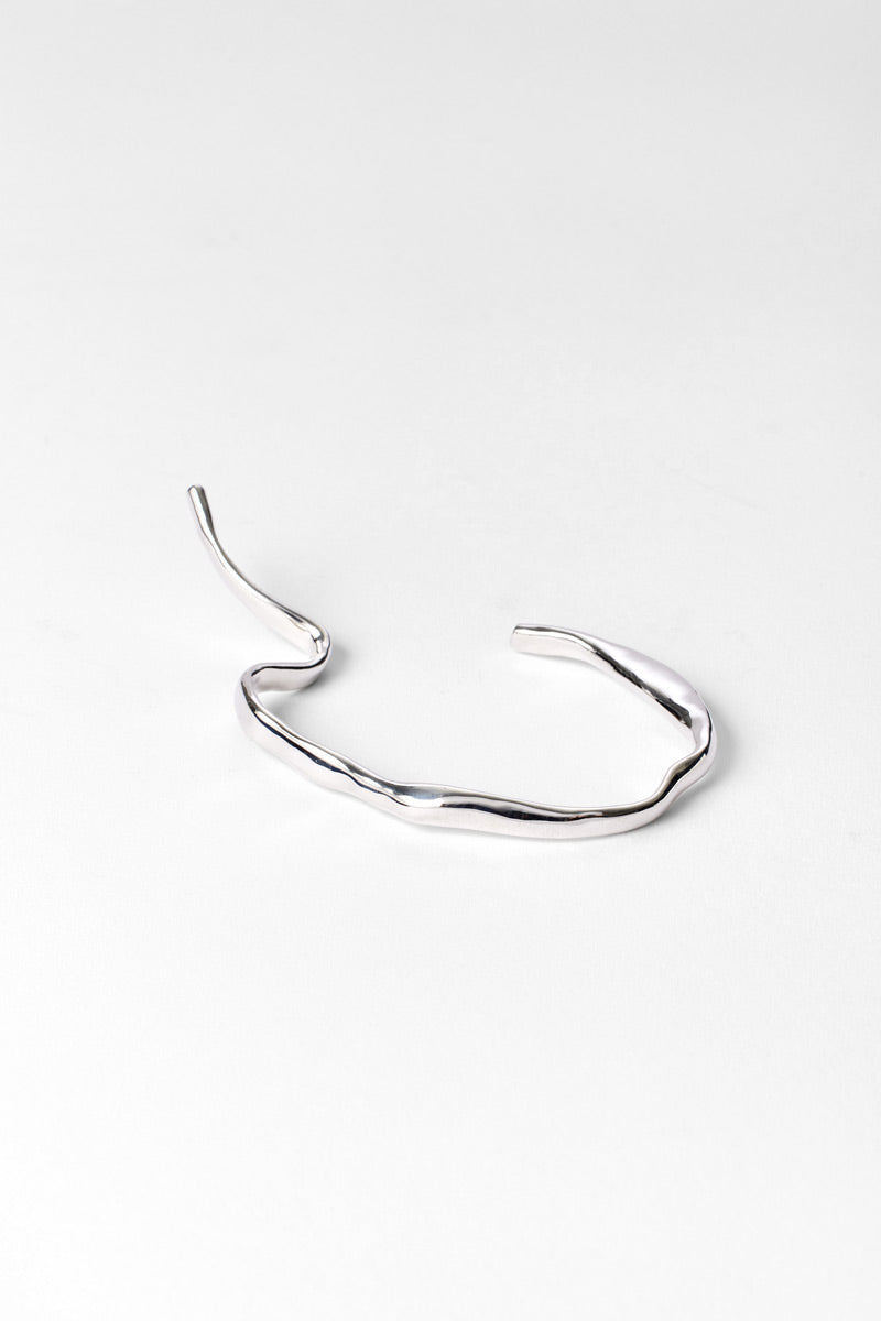Silver Hammer-crafted Bangle