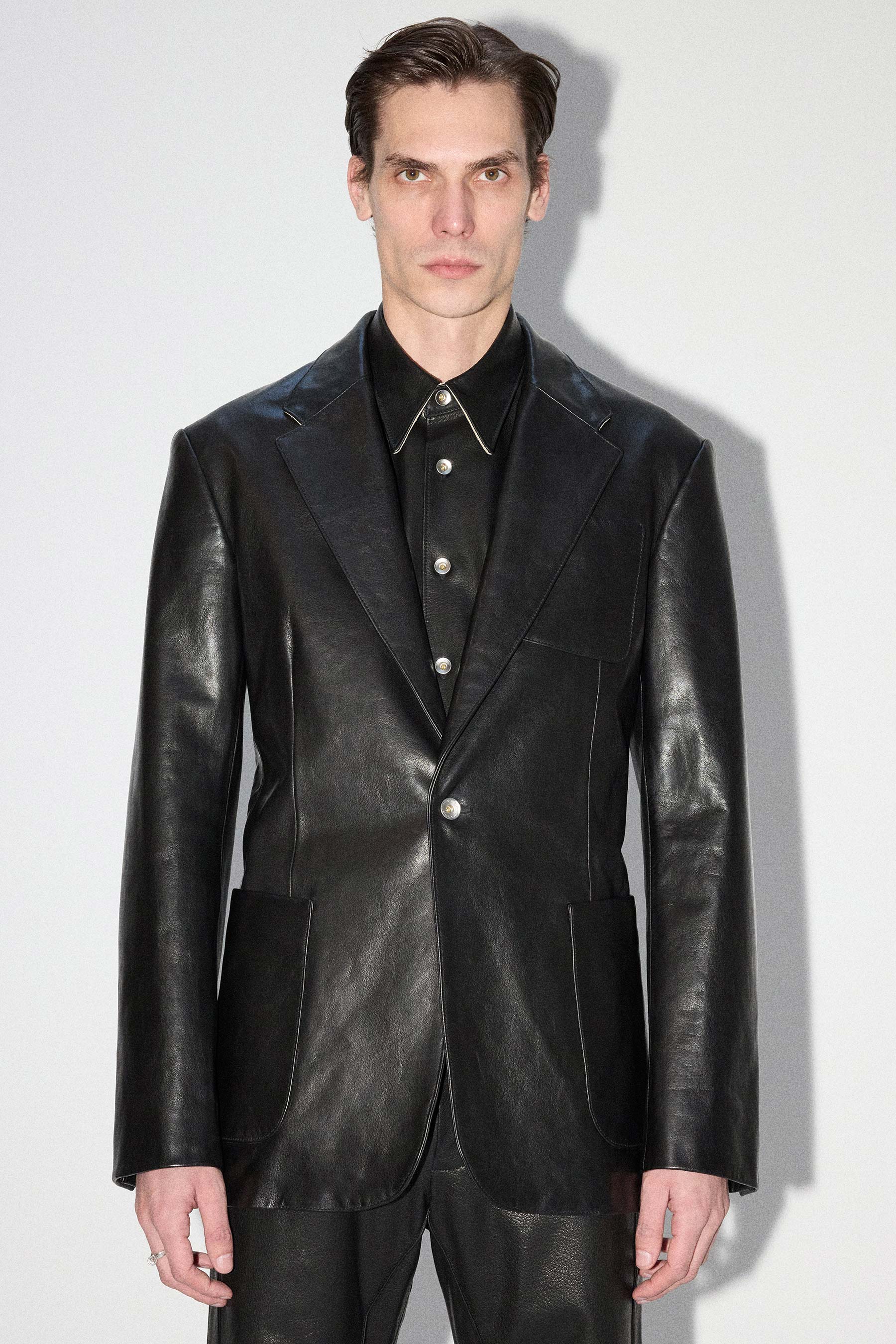 Black Wide Shoulder Calf Leather Blazer