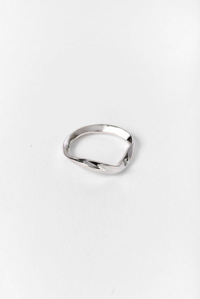 Sliver Hammer-crafted Square Tube Ring