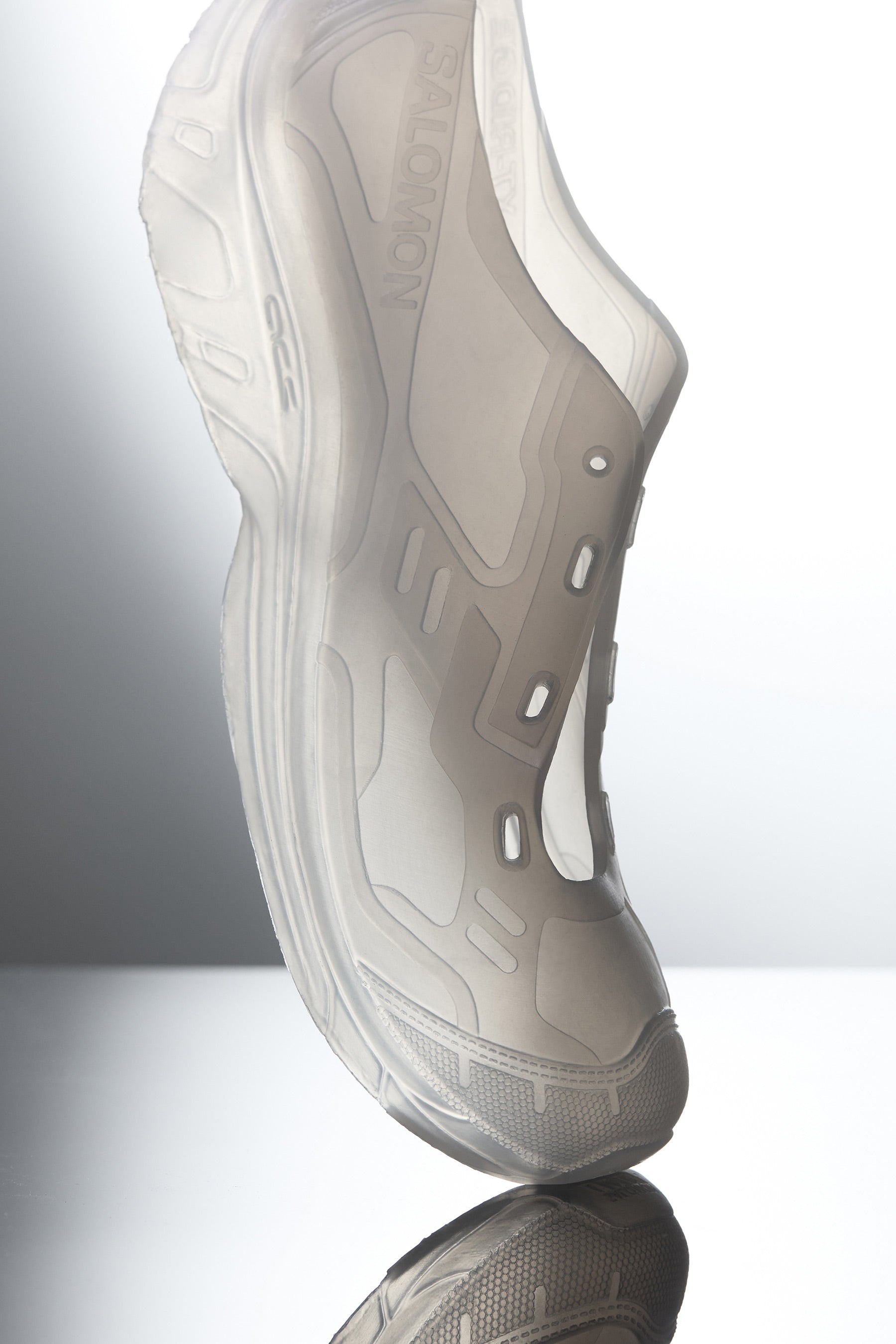 Salomon XT-RIDGE by Karmuel Young - Semi-Transparent