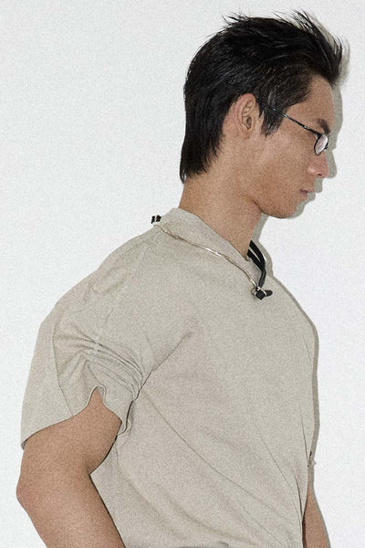 Beige Square XY-plane Sleeves-holder T-shirt