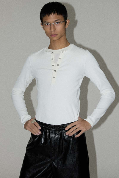 White Second Skin Hanley Neck Buttoned T-shirt